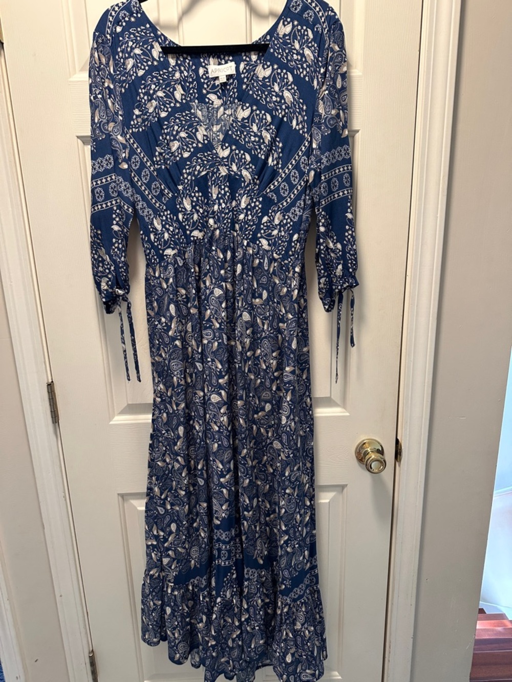 APRICOT Navy, Tan & White Paisley Maxi Dress